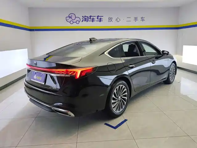 Buick LaCrosse 2023 28T Premium Edition — фото 3