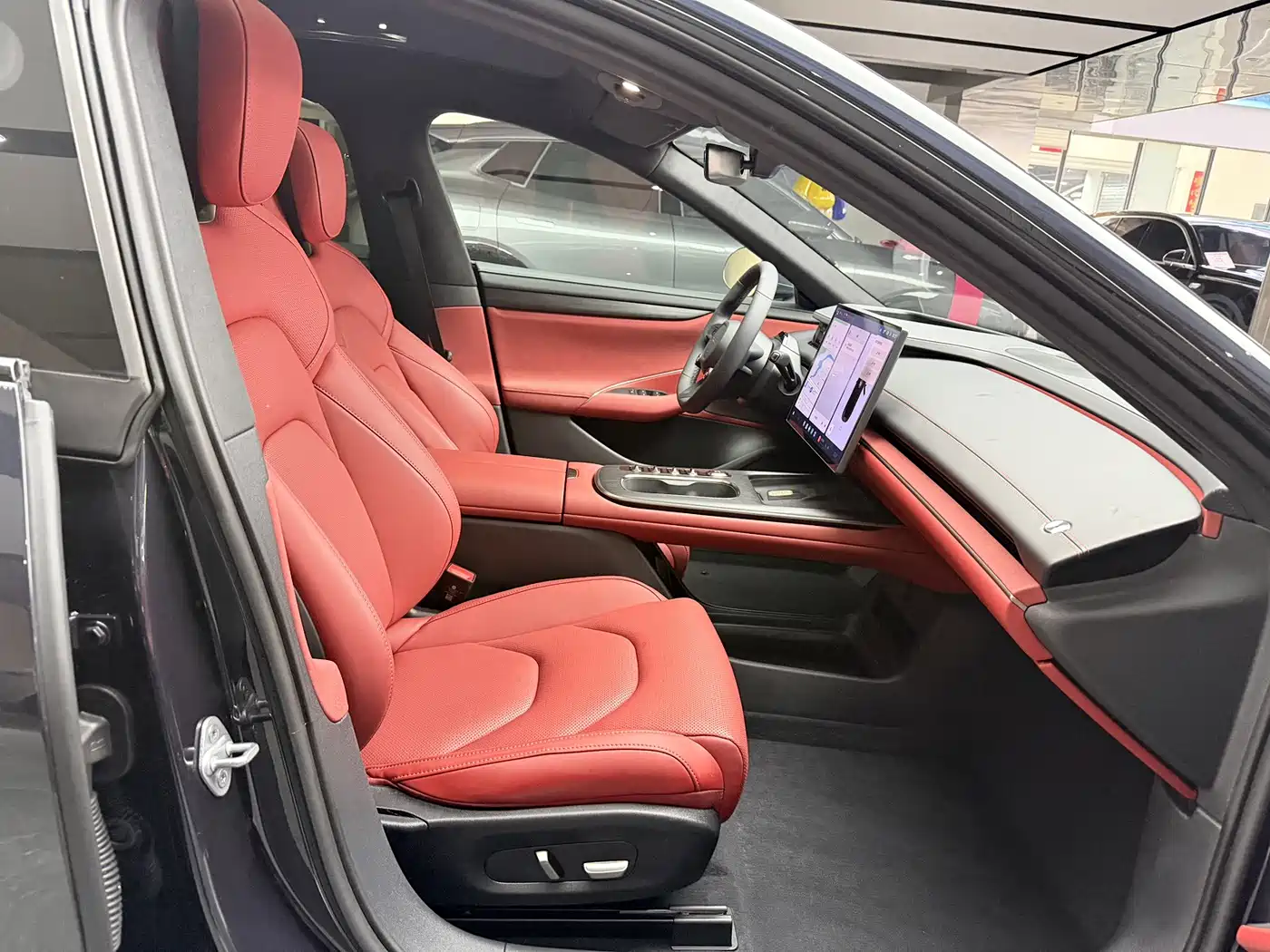 XIAOMI CAR XIAOMI SU7