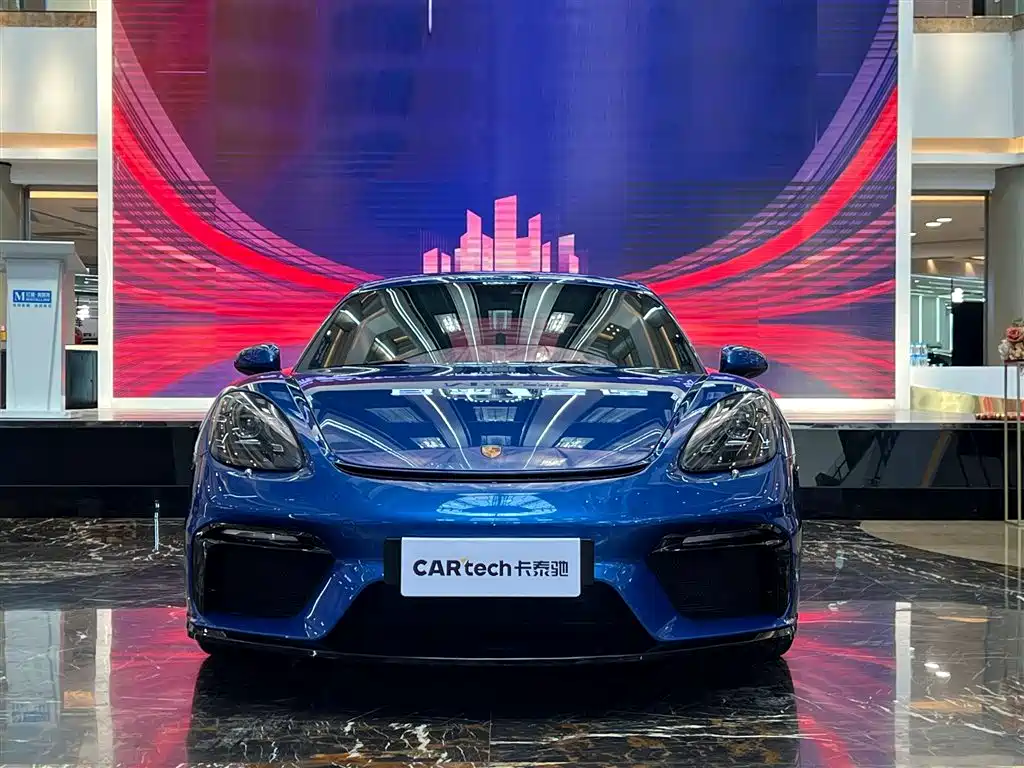 Porsche 718 2018 Cayman 2.0T фото 3