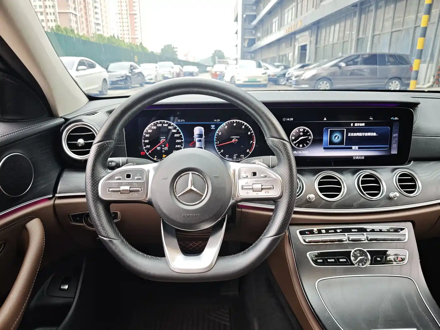 Mercedes-Benz E-Class 2019 E 200 L Sport фото 4