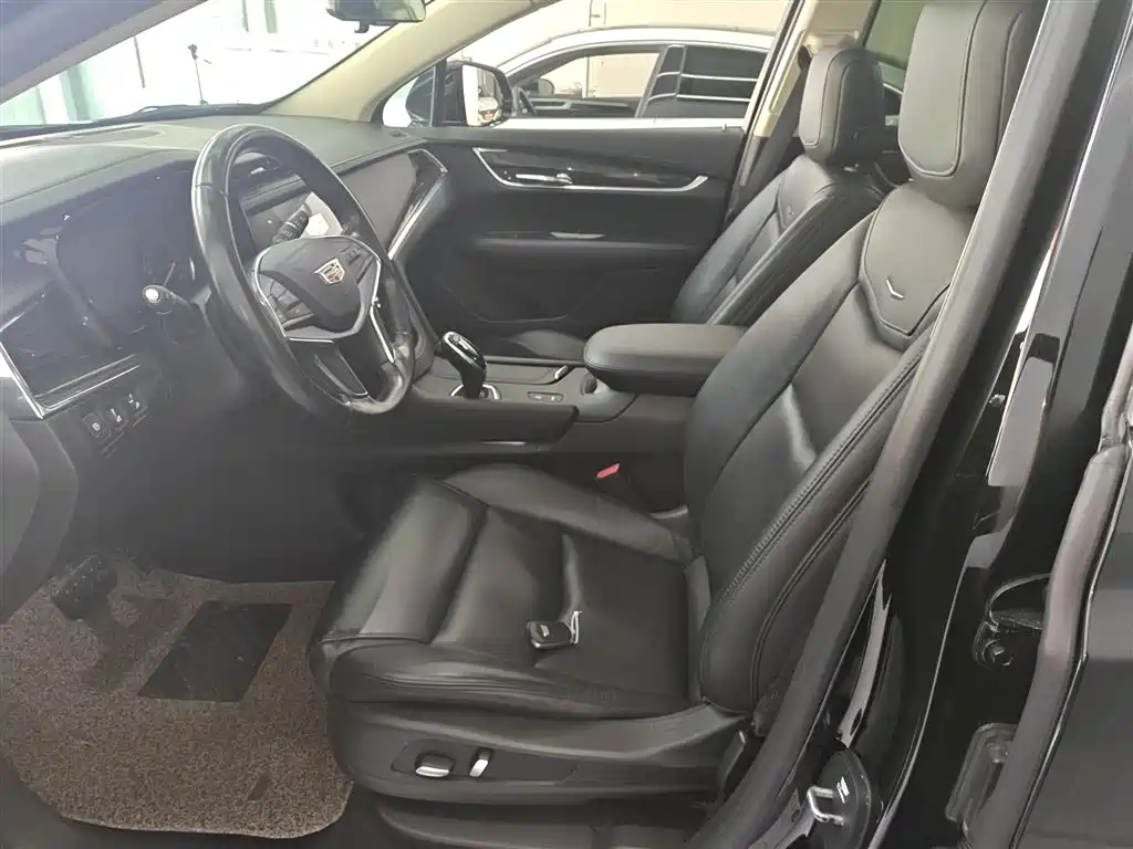 Cadillac XT5 2018 25T Luxury фото 7