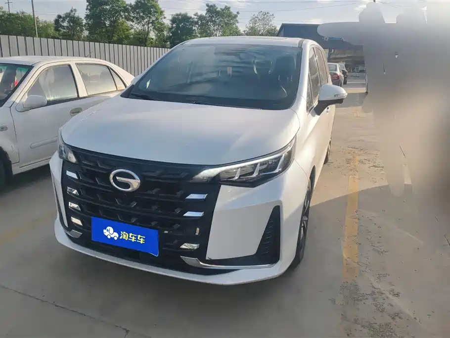 GAC Trumpchi Trumpchi M6 2023 PRO 270T DCT Premium Edition