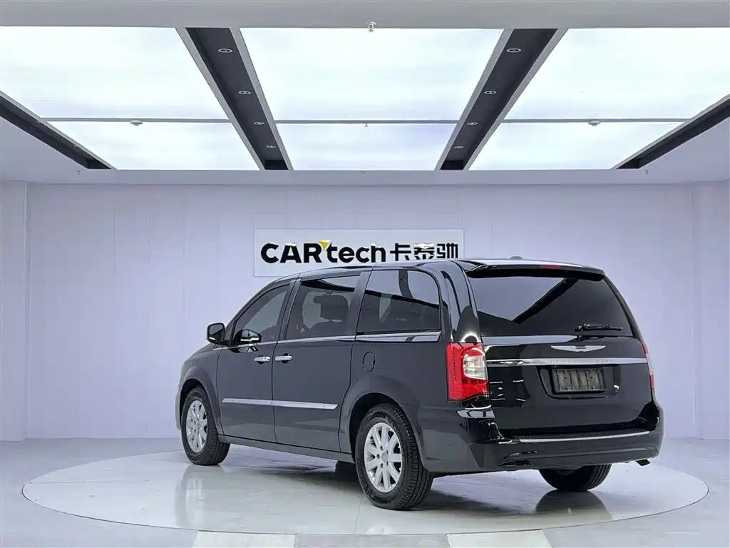 Chrysler Grand Voyager (Import) 2015 2014 3.6L Comfort Edition