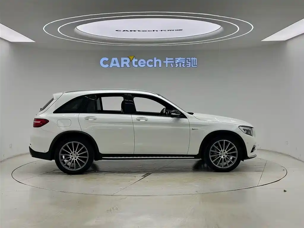 Mercedes-Benz GLC AMG 2017 AMG GLC 43 4MATIC фото 4