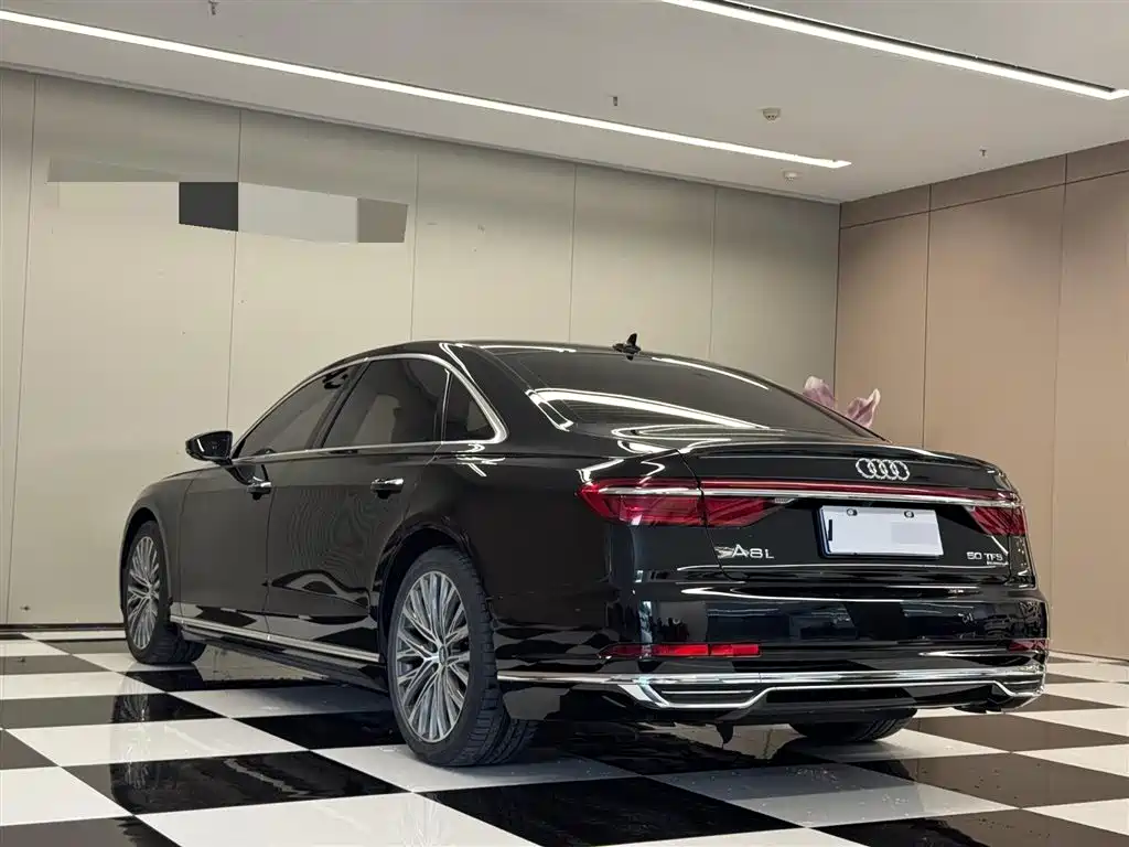 Audi A8 2019 A8L 50 TFSI quattro Luxury фото 6
