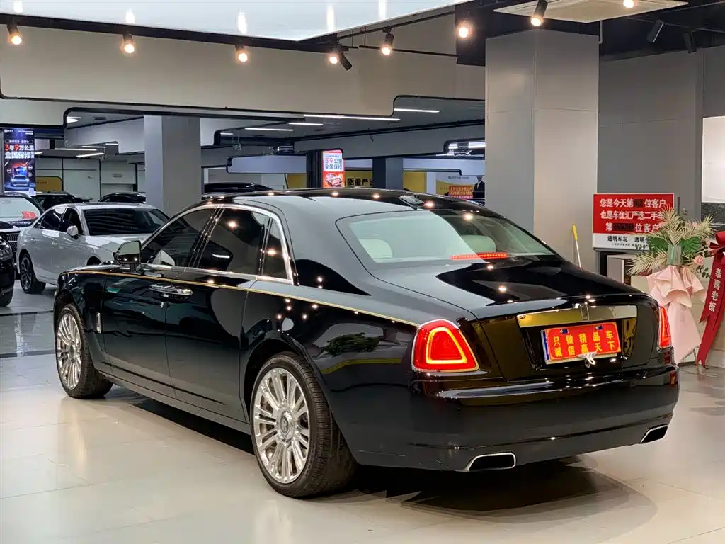 Фото 6 - Rolls-Royce Ghost