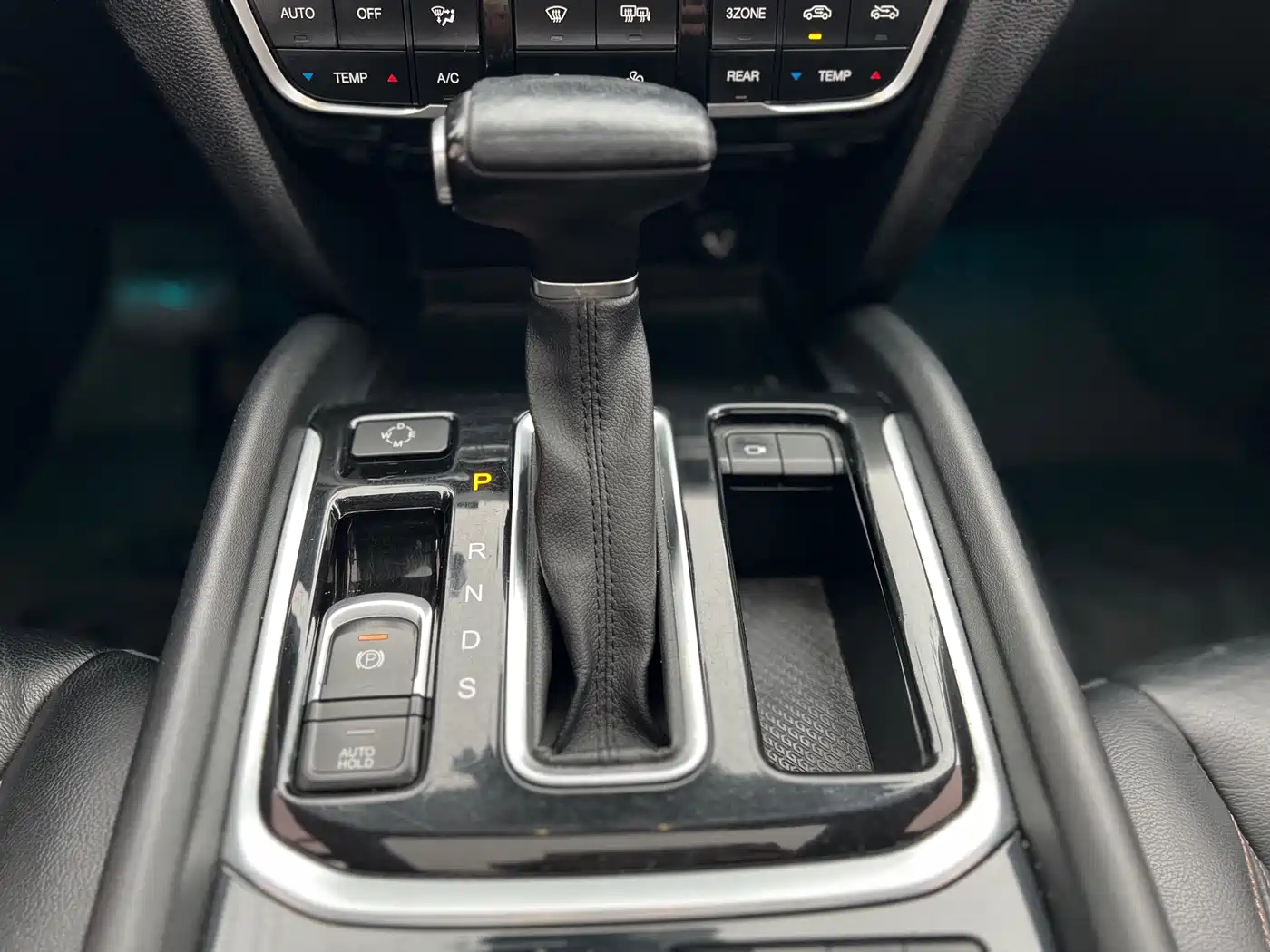 GAC Trumpchi Trumpchi GS8 2017 320T 2WD Luxury Smart Connect (7-seater) фото 24
