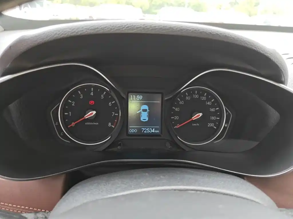 BAIC Changhe Q35 2017 2016 1.5L Automatic Smart Edition