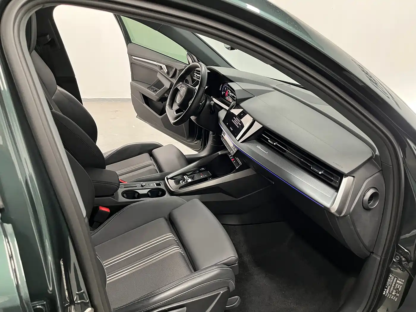 Audi A3 2023 Facelift Sportback 35 TFSI Fashion Sport фото 18