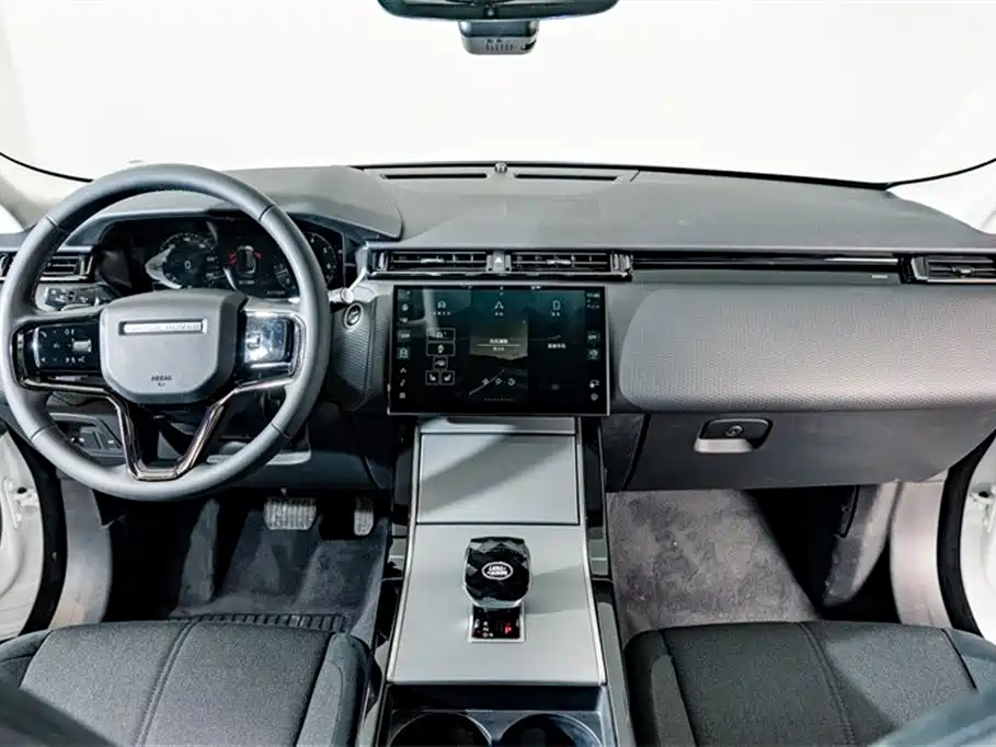 Land Rover Range Rover Velar 2024 S фото 13
