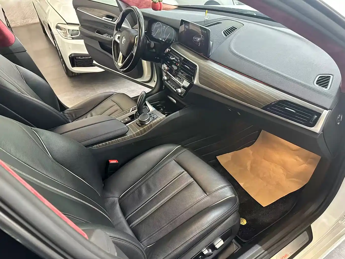 BMW 6 Series GT 2019 630i Luxury Design Package фото 4