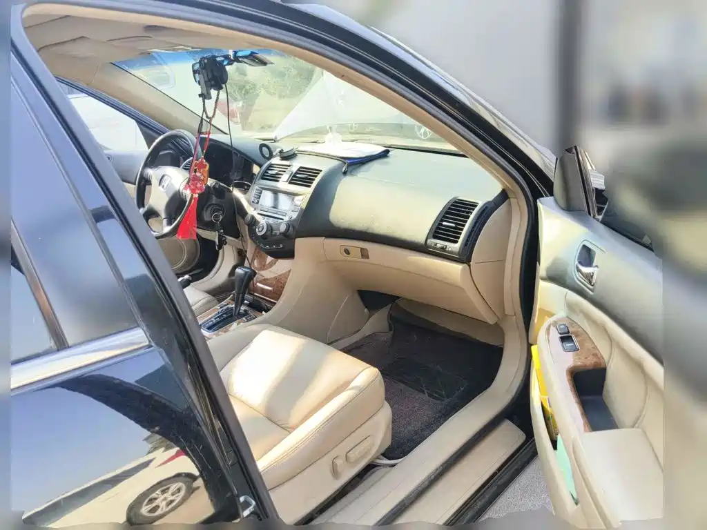 Honda Accord 2005 2005 Model 2.4L Standard