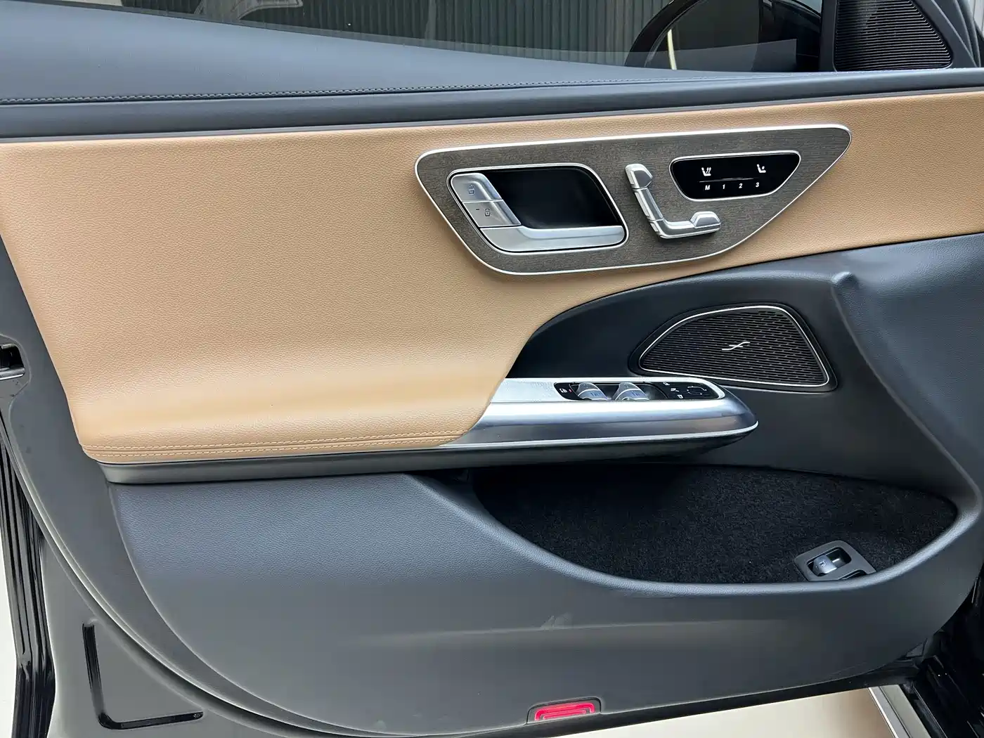 Mercedes-Benz E-Class New Energy 2025 2024 E 350 e L Plug-in Hybrid Sedan