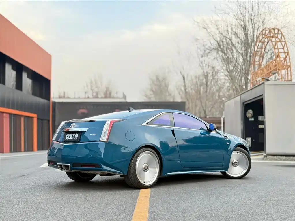 Cadillac CTS (Import) 2012 3.6L COUPE фото 3