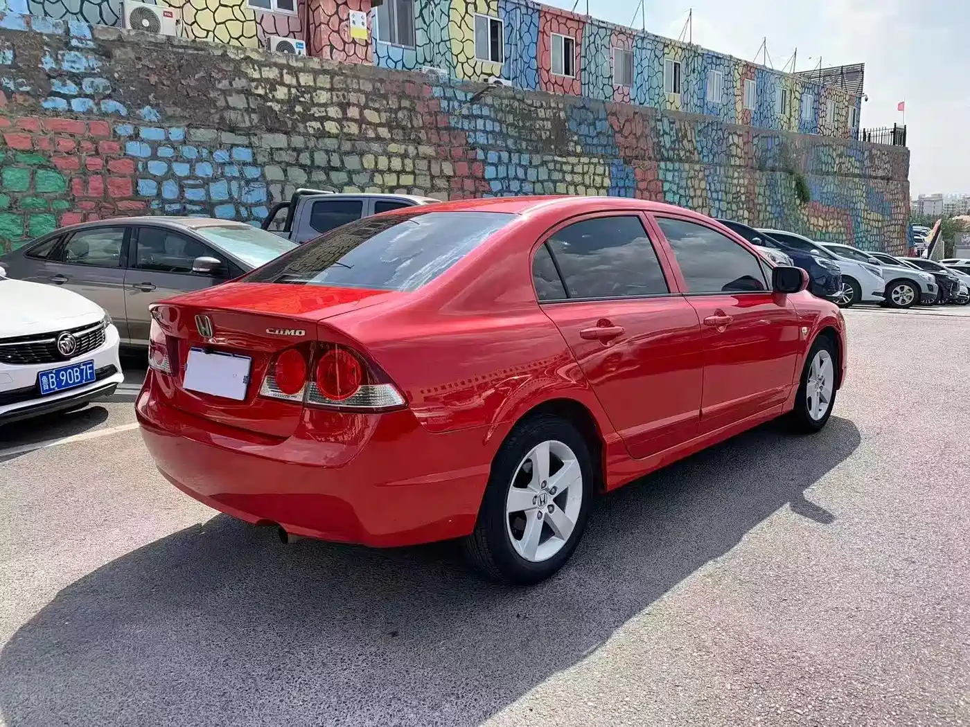 CIIMO CIIMO 2012 2012 1.8L Automatic