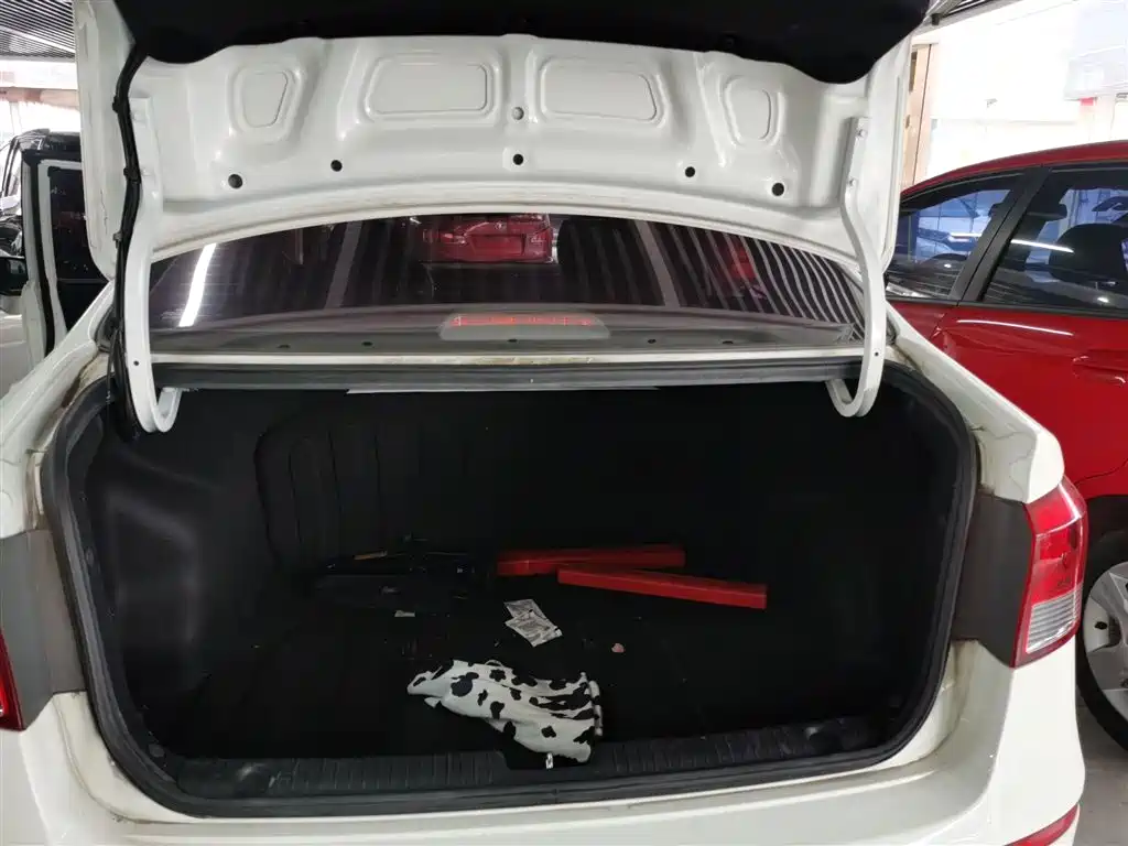Kia K2 2015 Sedan 1.4L AT GLS фото 15