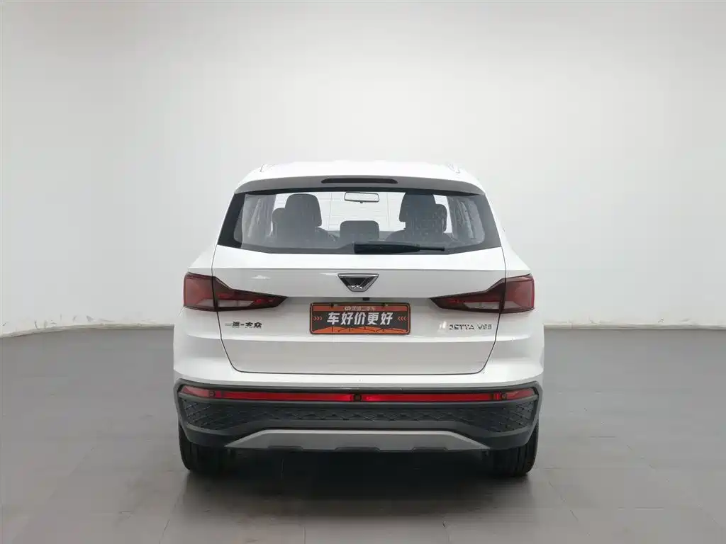 JETTA VS5