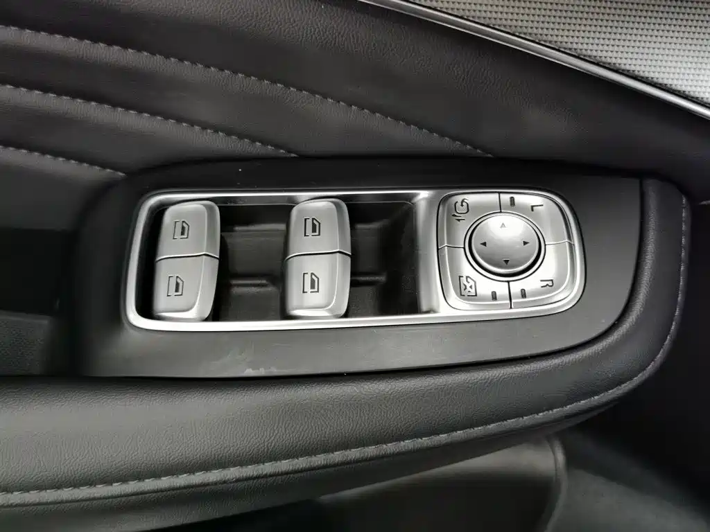 Roewe RX5 MAX 2020 2019 300TGI Auto Smart Cabin Luxury