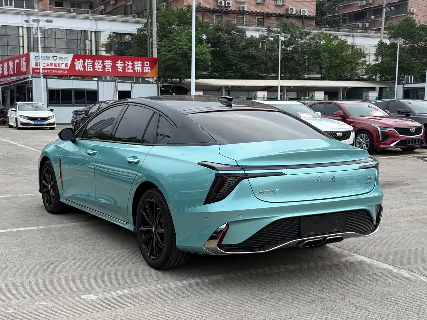 Hongqi H6 2023 2.0T Premium Edition фото 6