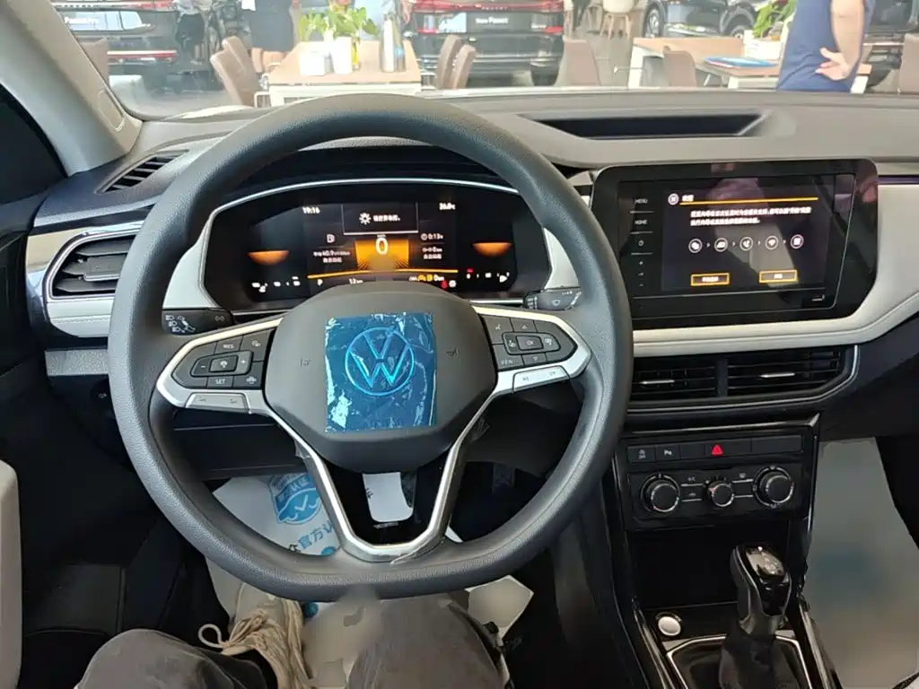Volkswagen Tharu 2026 2026 New Sharp 300TSI Aspiration Edition