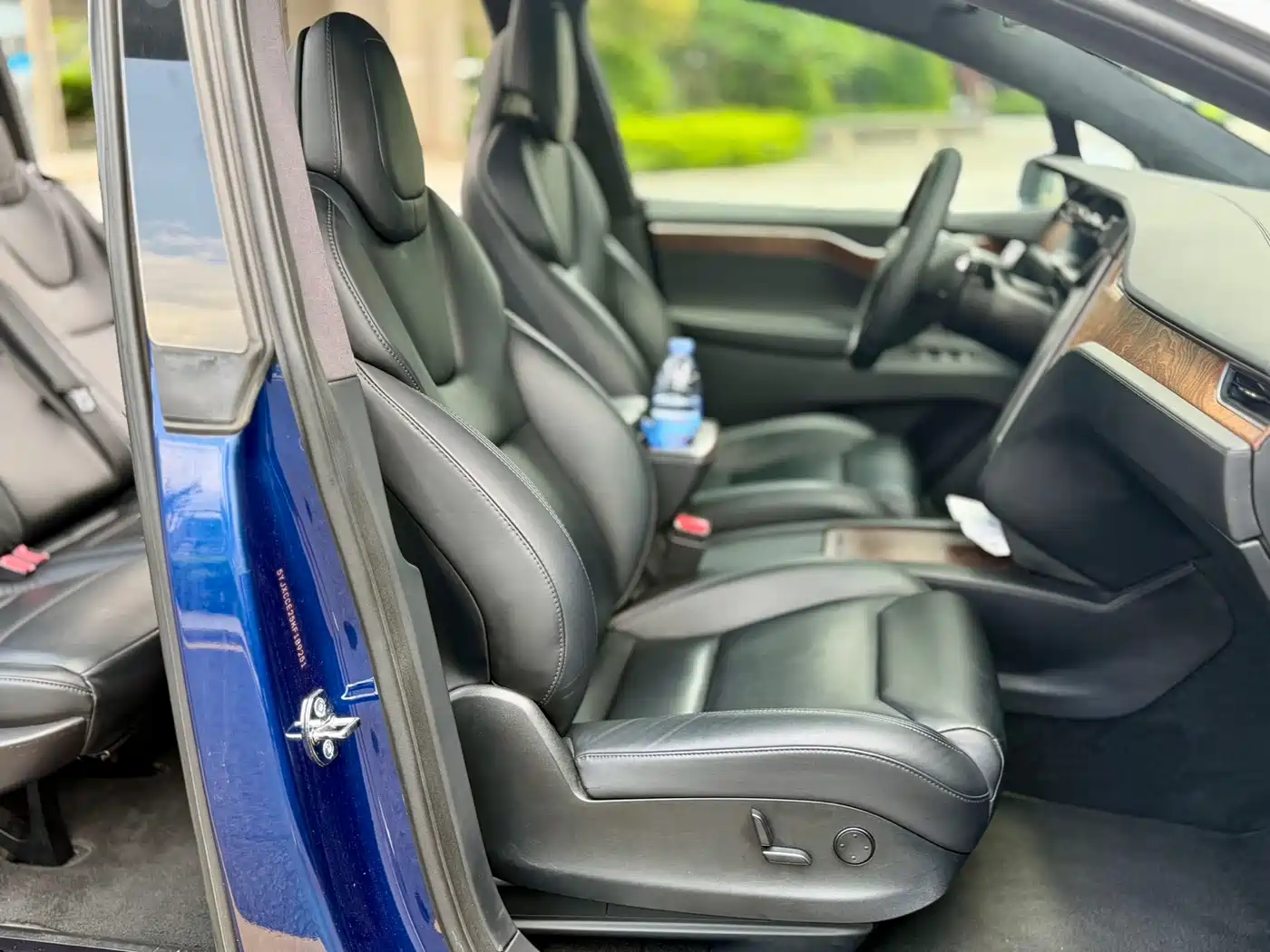 Фото 16 - Tesla Model X
