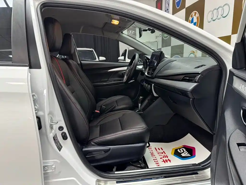 Toyota YARiS L Zhi Xuan 2023 2022 Zhi Xuan X 1.5L CVT Luxury PLUS Edition