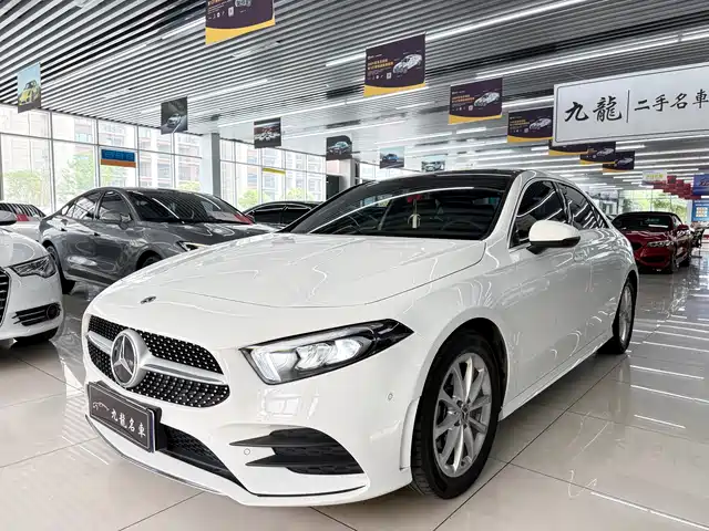 MERCEDES-BENZ A CLASS