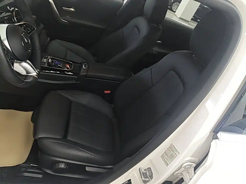 Mercedes-Benz A-Class 2024 2024 Facelift A 180 L