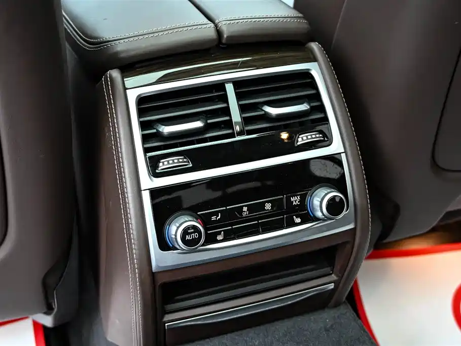 BMW 7 Series 2021 Model 730Li Luxury Package фото 38