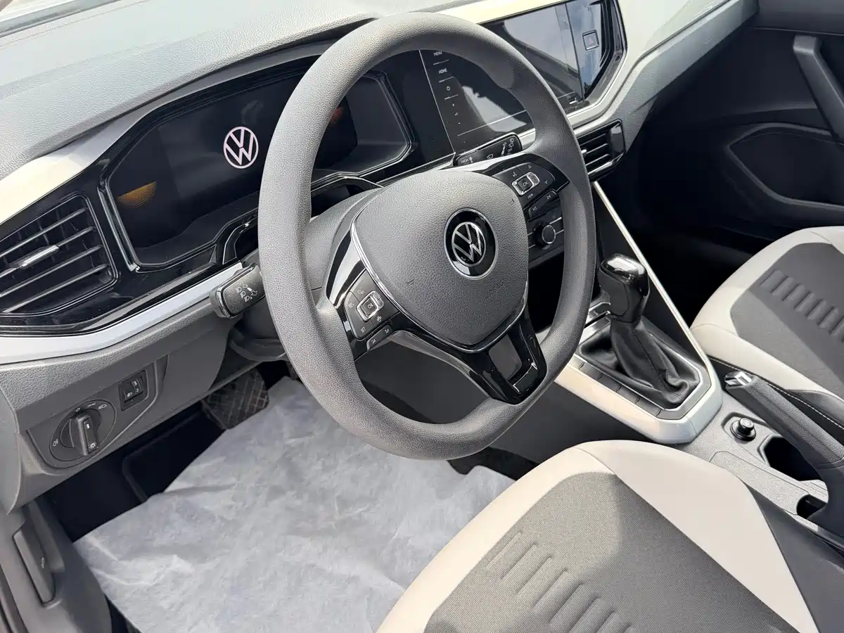 Volkswagen Polo 2023 2023 Plus 1.5L Automatic Colorful Tech Edition