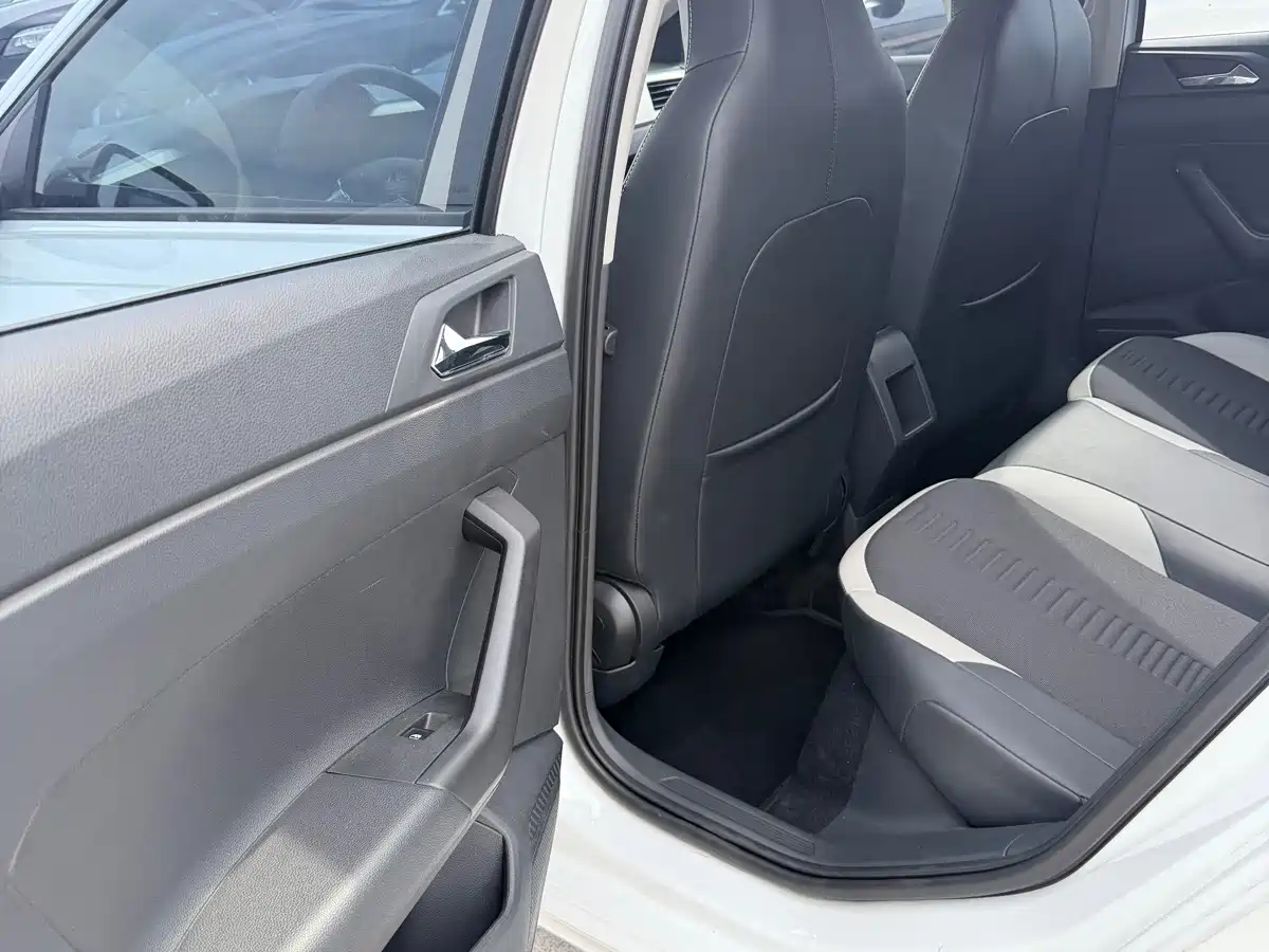 Volkswagen Polo 2023 2023 Plus 1.5L Automatic Colorful Tech Edition