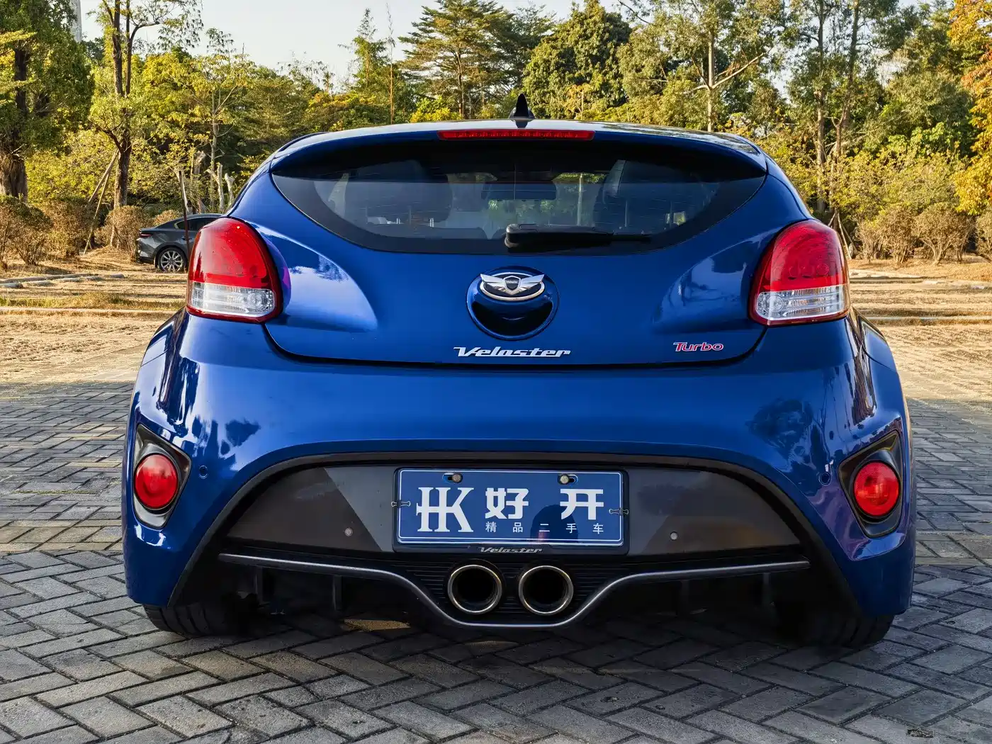 Hyundai Veloster 2012 1.6T Automatic Luxury фото 6