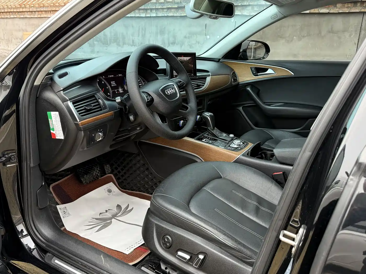 Audi A6L 2018 30th Anniversary 30 FSI Style фото 9