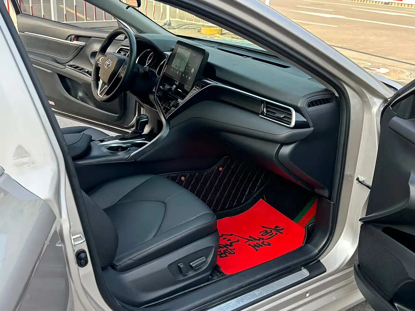 Toyota Camry 2021 2.0G Luxury Edition фото 7
