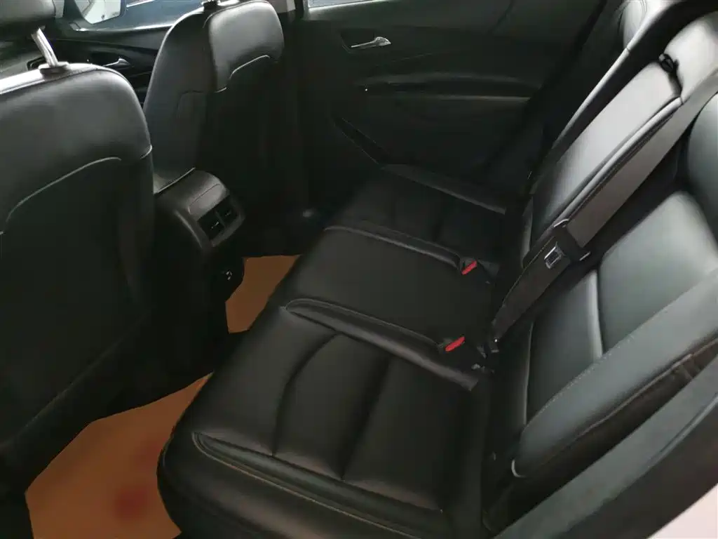 CHEVROLET EXPLORER