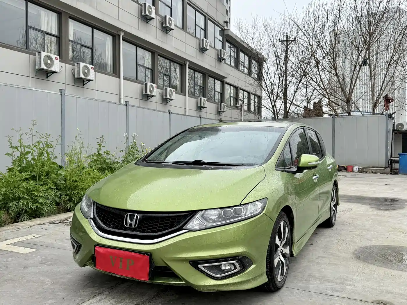 Фото 1 - Honda Jade