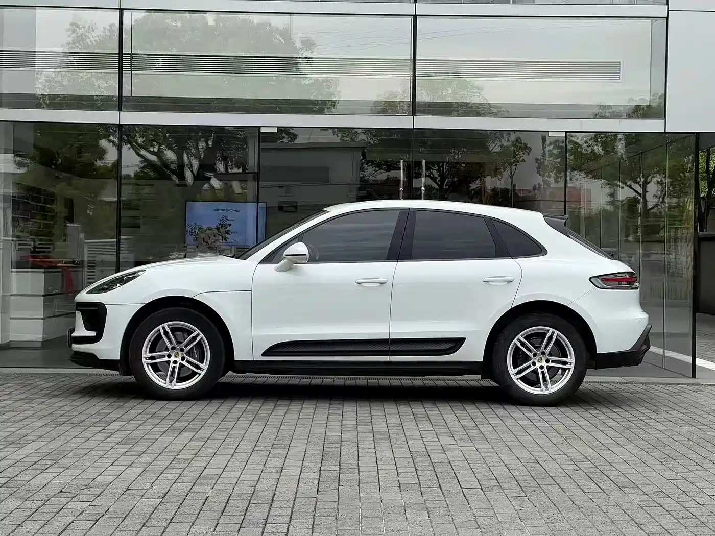 Porsche Macan 2023 Macan 2.0T фото 2