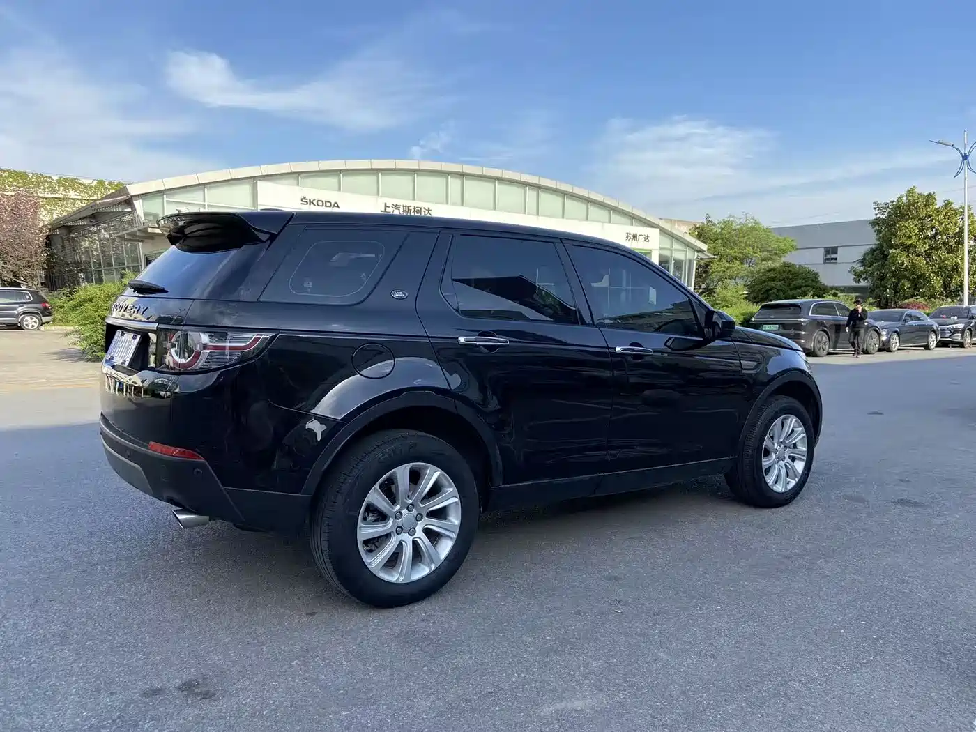 Land Rover Discovery Sport 2016 2.0T SE фото 4