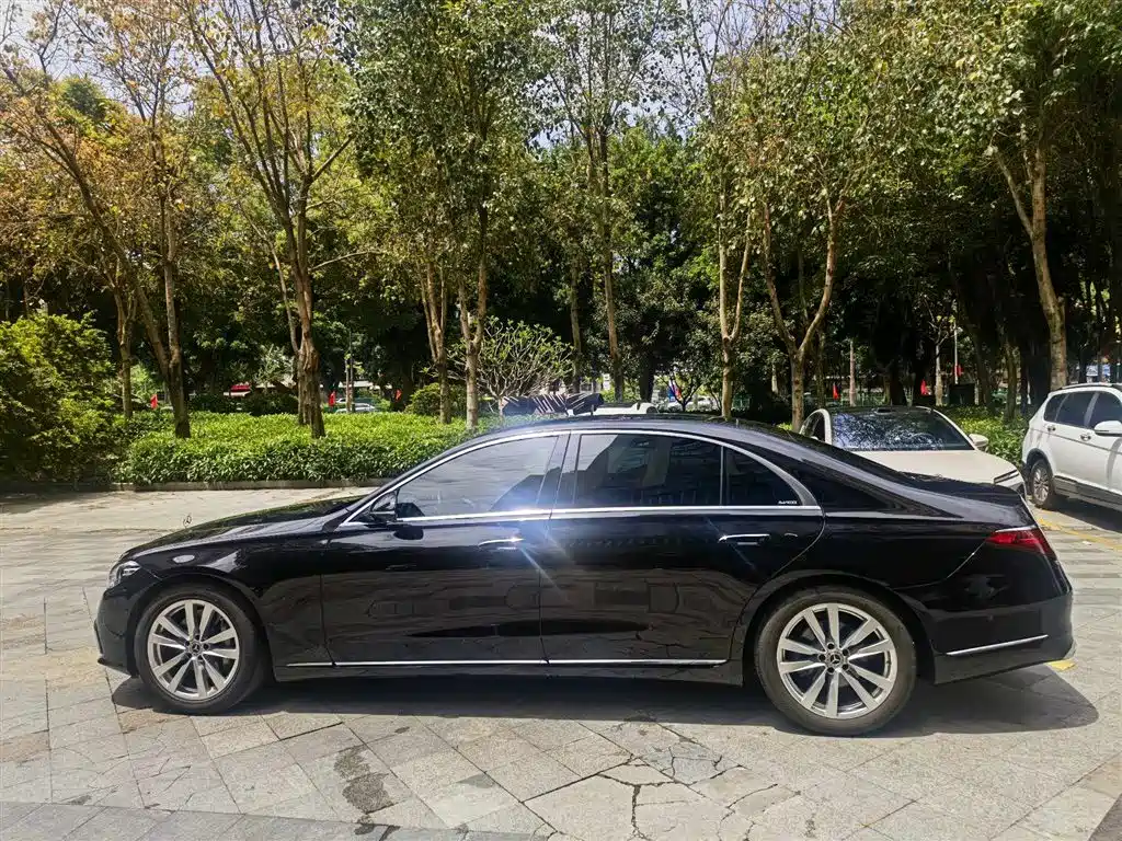 Mercedes-Benz S-Class 2024 S 400 L Business Edition фото 4