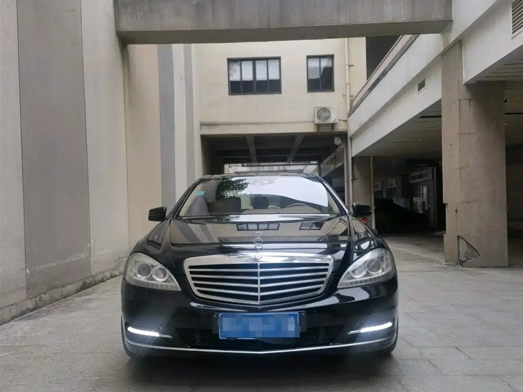 Mercedes-Benz S-Class 2010 S 350 L Luxury фото 2
