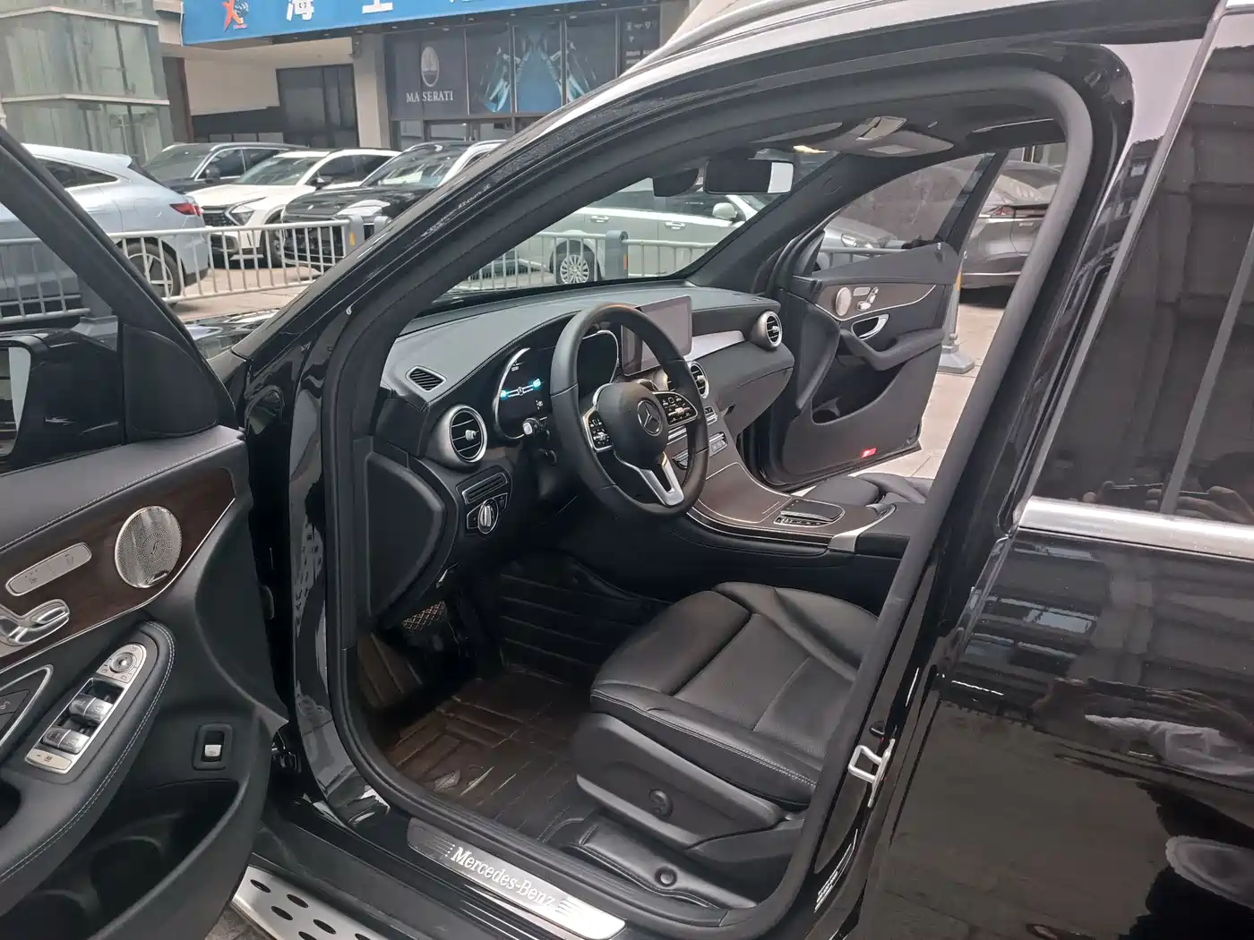Mercedes-Benz GLC 2021 GLC 300 L 4MATIC Sporty фото 9