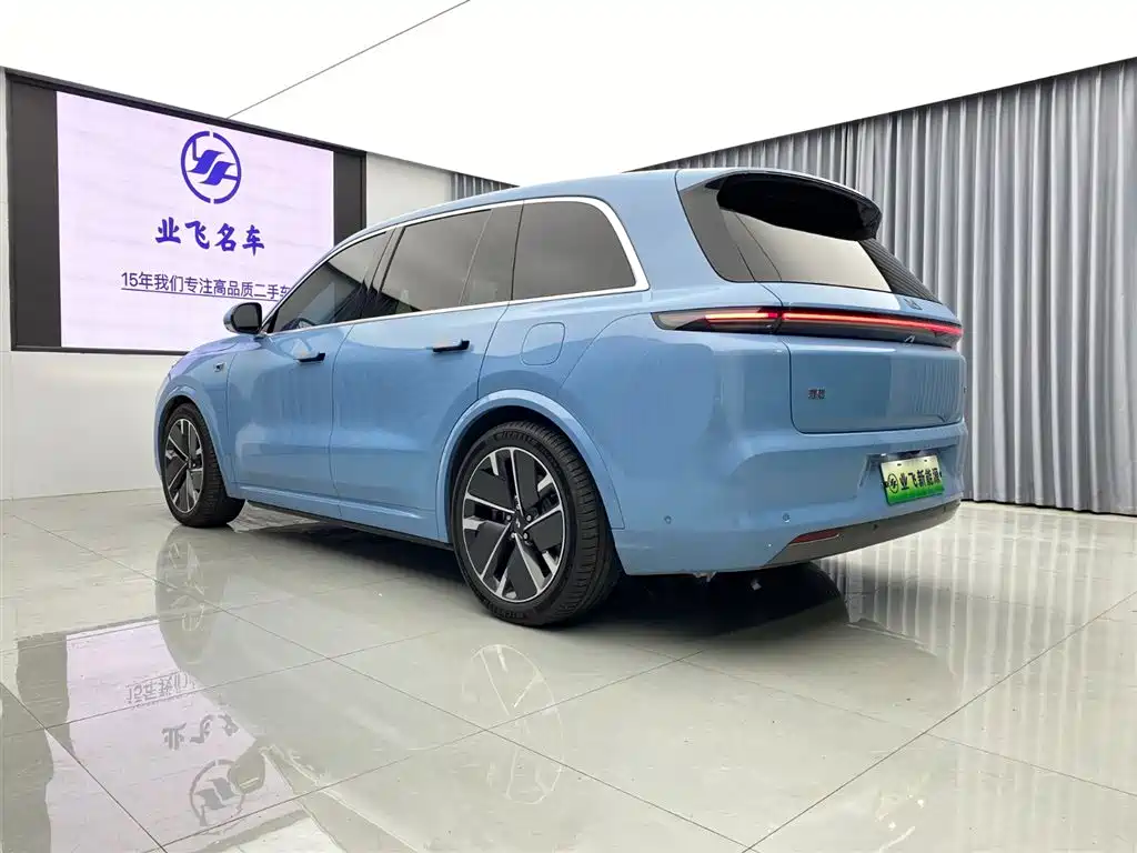 Li Auto IDEAL L8