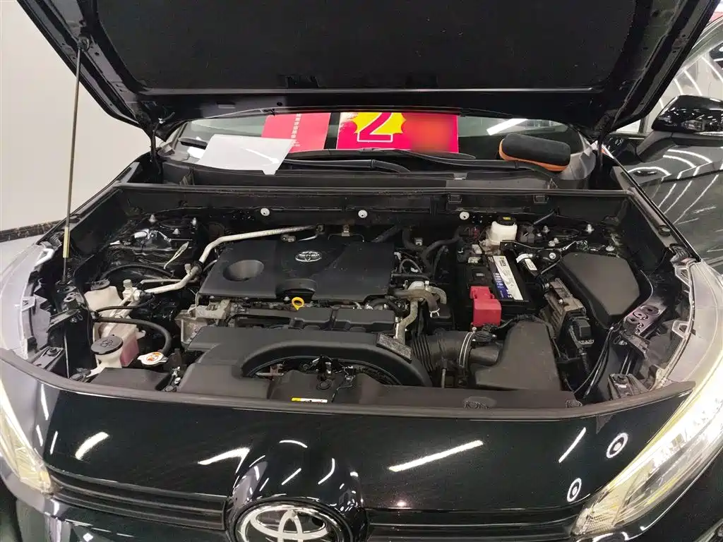 Toyota Wildlander 2021 2.0L CVT 2WD Luxury Edition фото 20