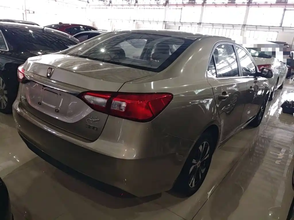 Roewe 360 2017 2017 1.5L Auto Luxury Edition