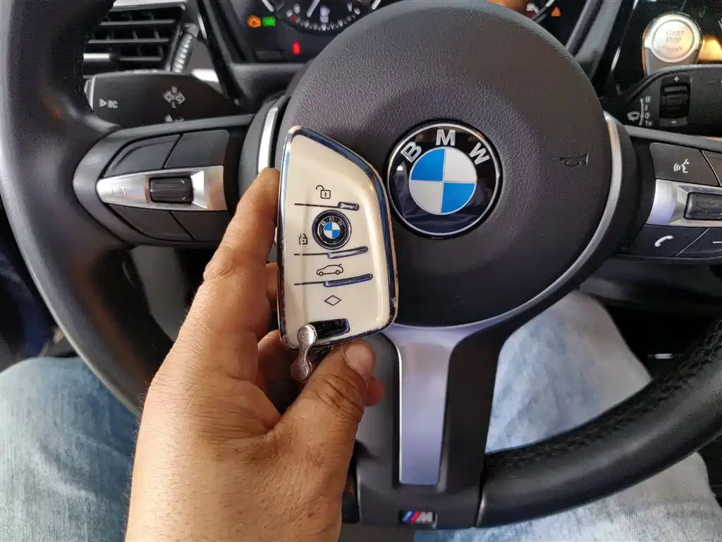BMW 1-SERIES