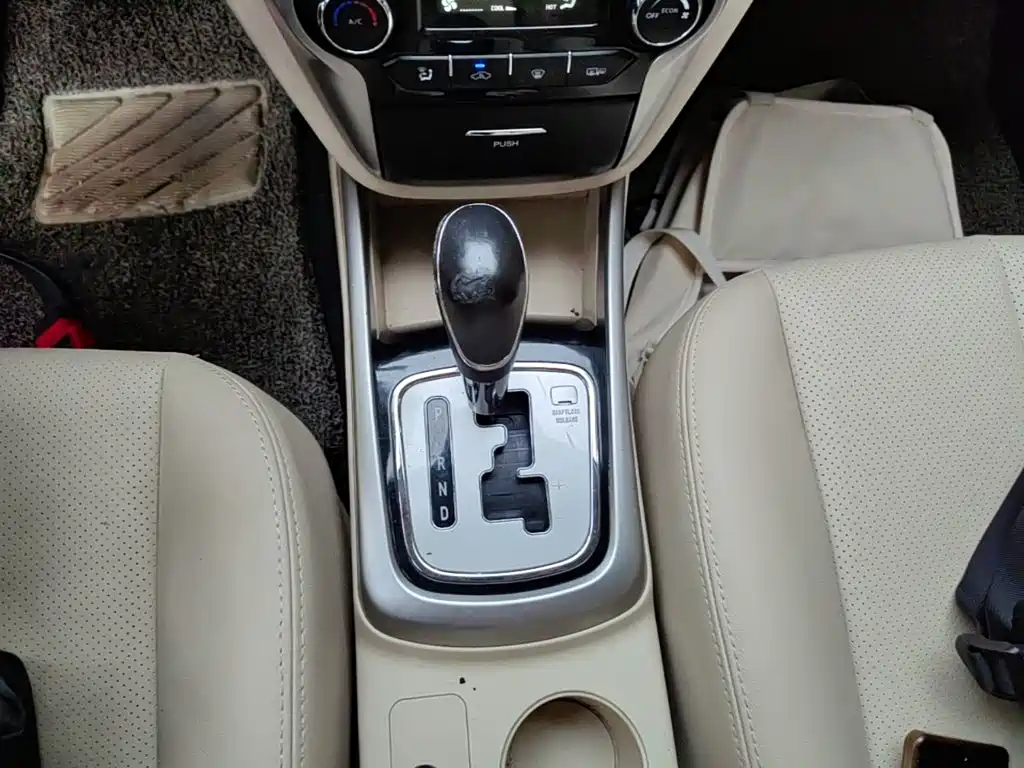 Changan Eado 2015 2015 1.6L Automatic Luxury