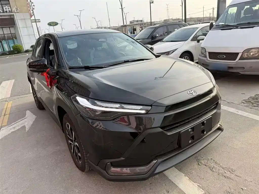 TOYOTA FENGLANDA