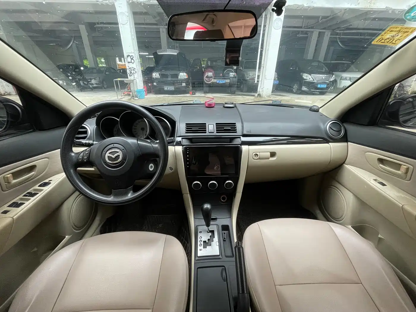 Фото 8 - Mazda 3