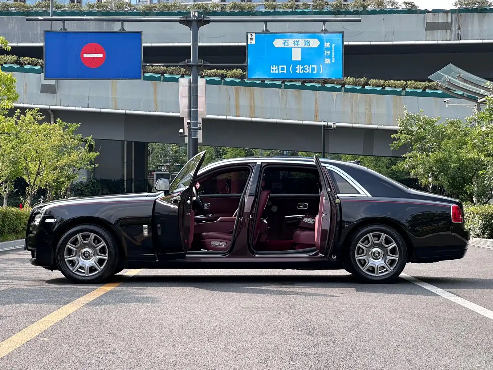 Фото 4 - Rolls-Royce Ghost