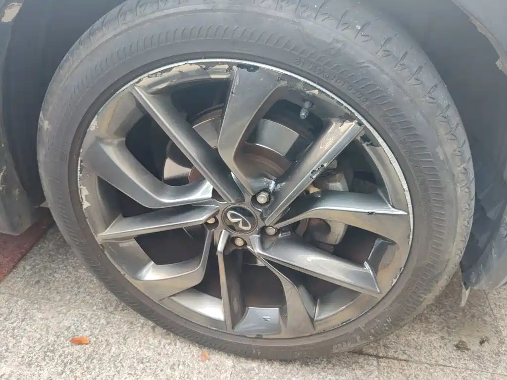 Фото 8 - Infiniti QX50